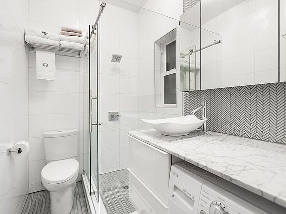 4th image of 111 W 11th St APT 3FE