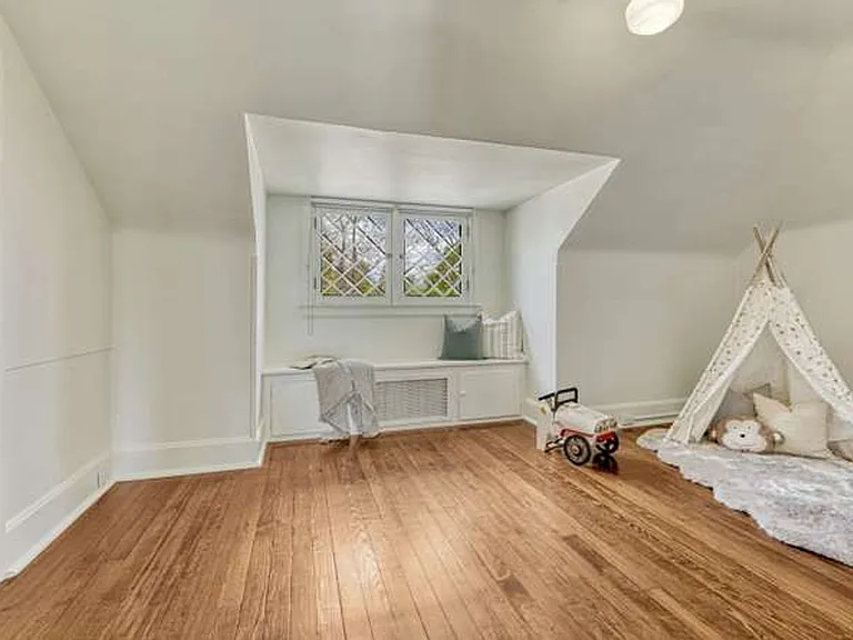 777 N Williams St — Photo 23