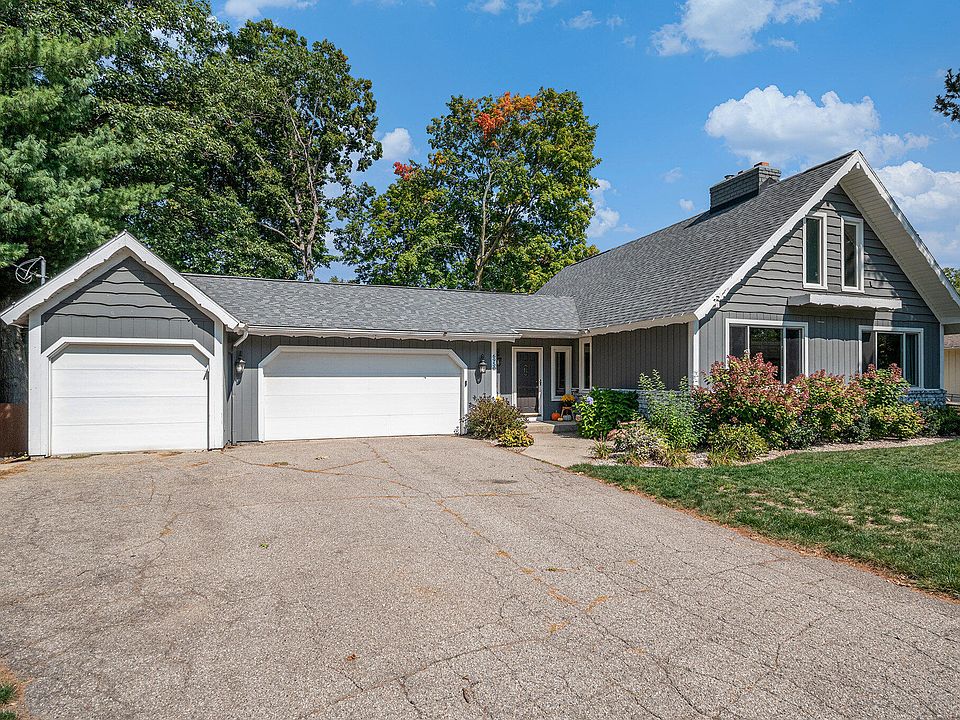 1st image of 6950 Meadowcreek Dr
