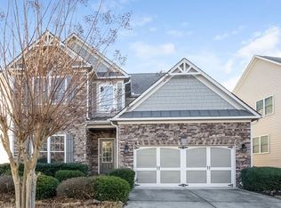 7808 Keepsake Ln, Flowery Branch, GA 30542