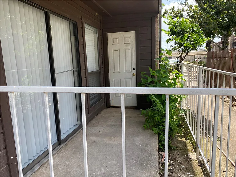 6633 W Airport Blvd #903 — Photo 17
