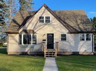 1222 Main St E, Ashland, WI 54806