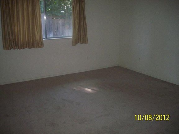 4th image of 2766 Peerless Ave