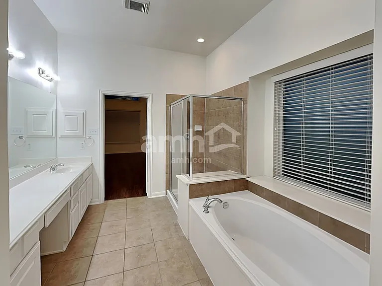 814 Spring Source Pl — Photo 16