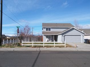 1453 SW 31st St, Redmond, OR 97756