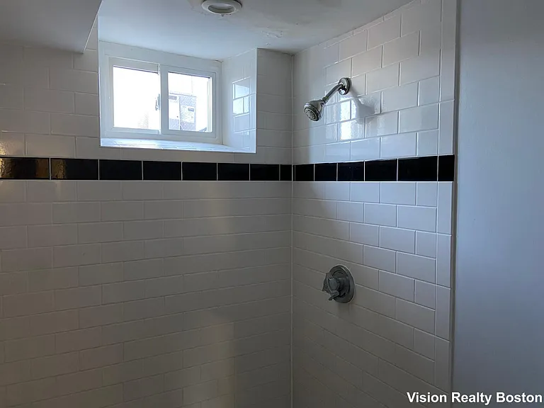 Upstairs Shower Stall with Tub