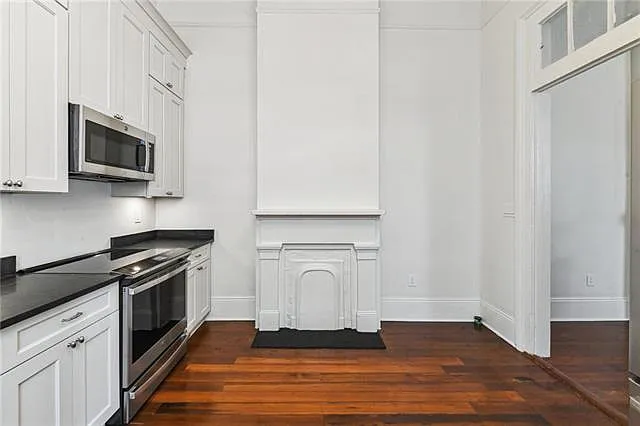 2506 Saint Thomas St — Photo 8