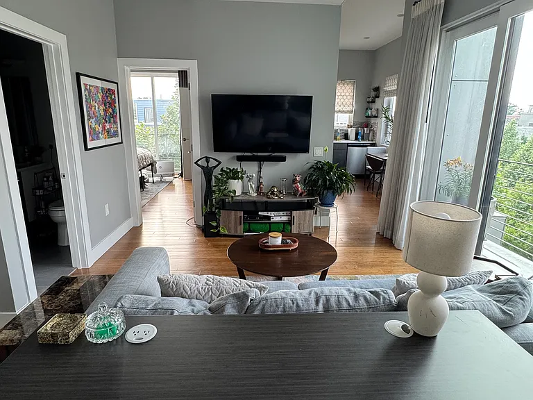 1001 S 17th St #401 — Photo 4
