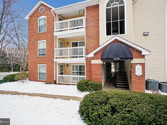 5th image of 1536 Lincoln Way Suite 101