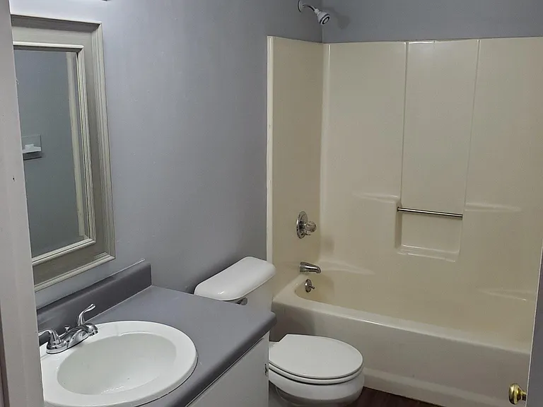 115 Edgewood Dr — Photo 6