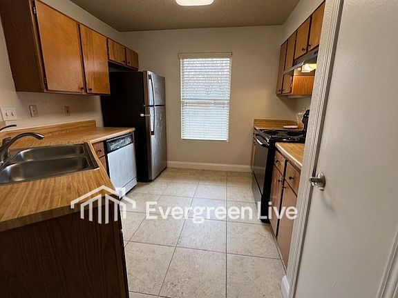 5th image of 102 Barnsbury Ct