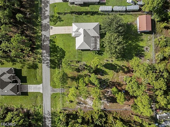 4th image of 1111 Calvin Ave