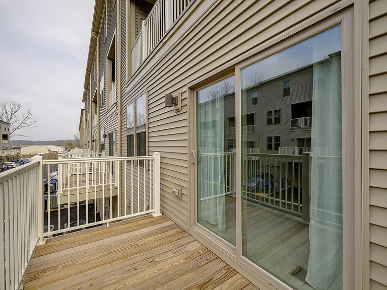 203A Park Central Ter — Photo 19