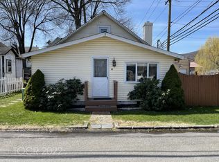 89 Waterstone Rd, Greenwood Lake, NY 10925