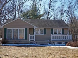 900 Ryan Rd, Northampton, MA 01062