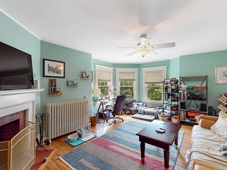 104 Englewood Ave — Photo 18