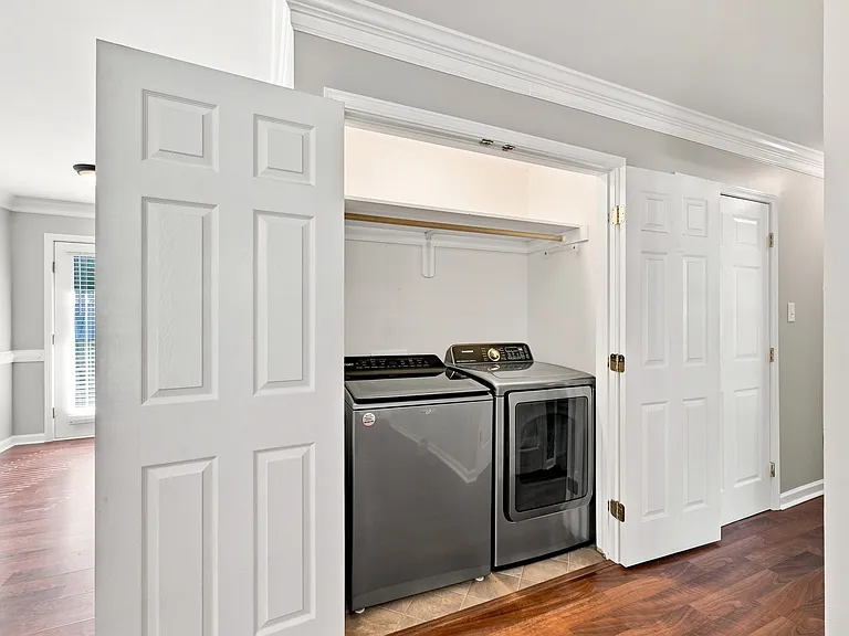516 Keith St — Photo 24