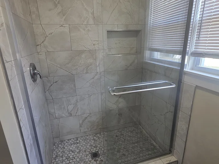 844 Forest St — Photo 44