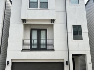 1146 Wycliffe Dr, Houston, TX 77043