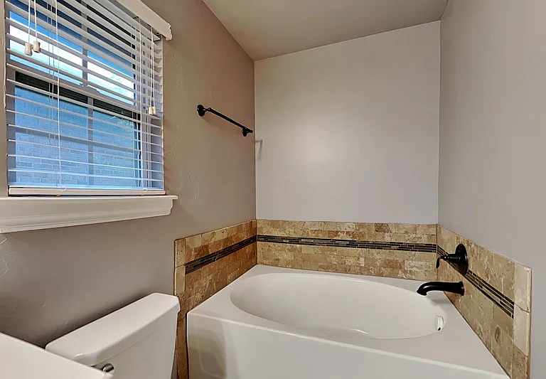 9908 Allie Hope Ln — Photo 11