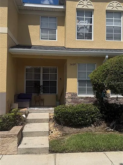 5460 Quarry Rock Rd — Photo 1