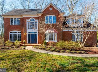 735 N Holly Dr, Annapolis, MD 21409