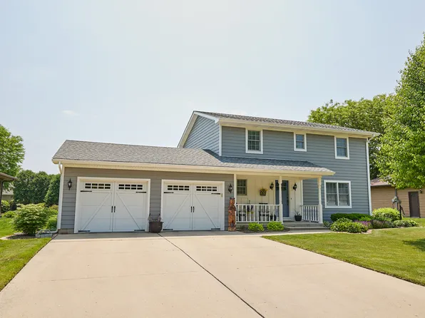220 Garfield Ave, La Salle, IL 61301