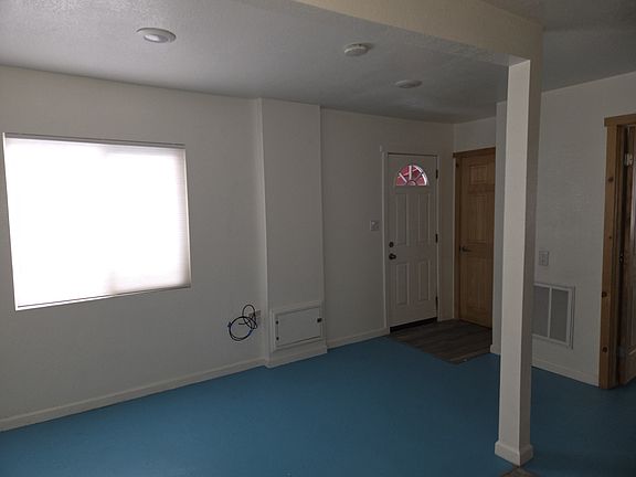 4th image of 2033 C St Unit 10