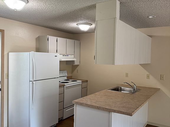 The Villa 1 Bed - Kitchen