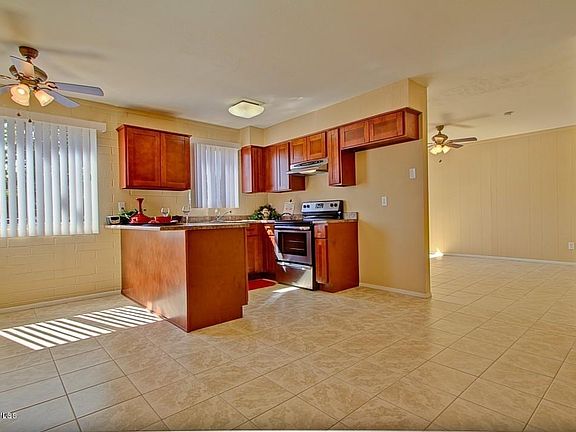5th image of 2142 W Sunnyside Ave