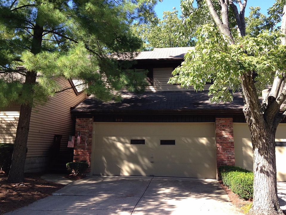 1st image of 302 Bedford Glen Ln