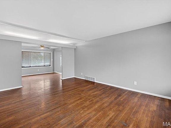 4th image of 10217 Viscount Dr