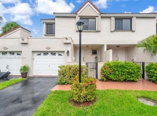 La Mirage Of Harbor Vilg, Aventura, FL 33180