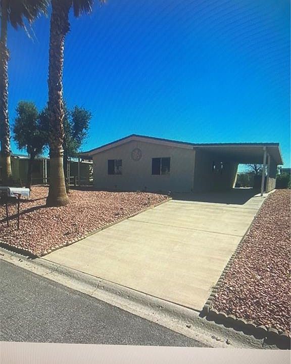1st image of 760 Terrace Dr