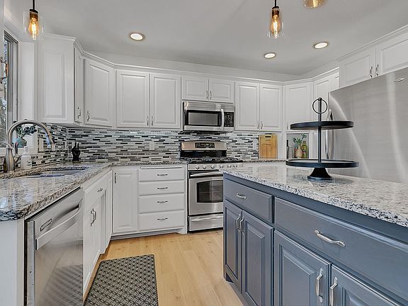 5th image of 1907 Meadowrose Blvd