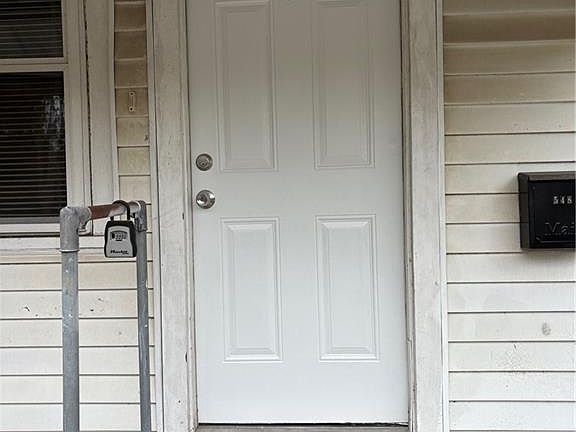 2nd image of 548 Brown St