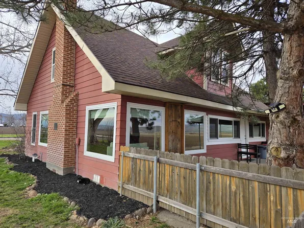 924 Olds Ferry Rd, Weiser, ID 83672