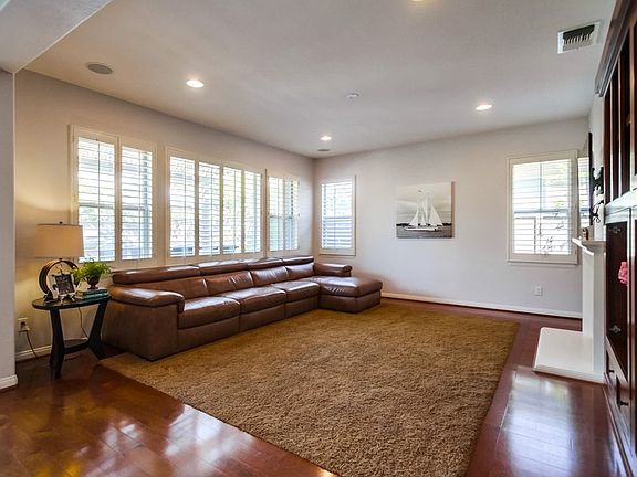 4th image of 7296 Caribou Ct