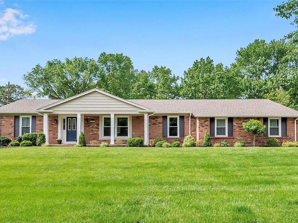 1st image of 12443 Royal Manor Dr