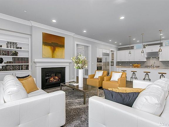 5th image of 10647 SE 20th St