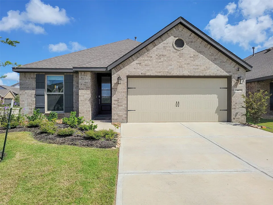 2403 Lemon Grass Dr