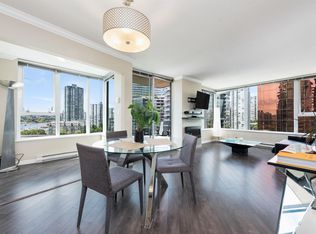 33 Smithe St #1606, Vancouver, BC V6B0B5