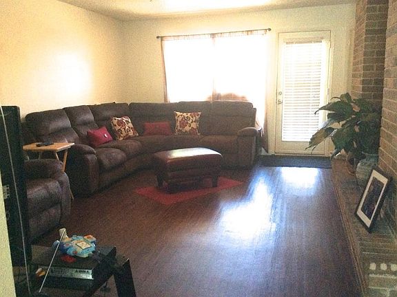 5th image of 13216 Woodbend Ln
