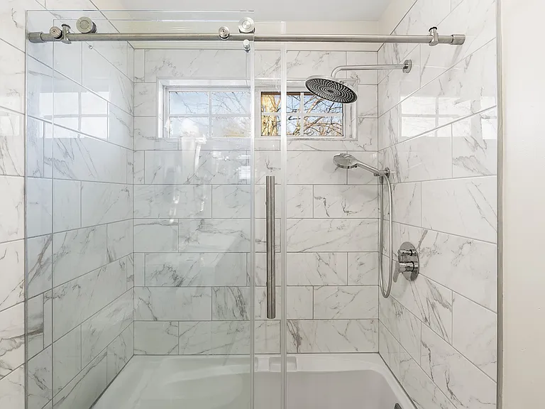 70 Hartley Ln — Photo 17