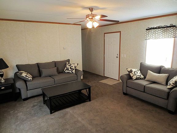 3rd image of 6437 Tampa Ln