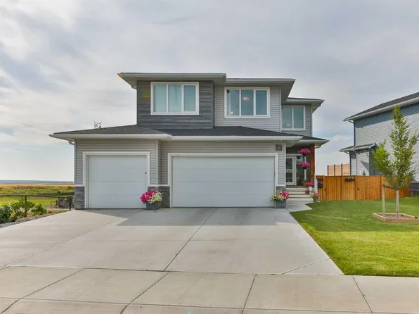 1222 SE Pacific Cir W, Lethbridge, AB T1J 5V4