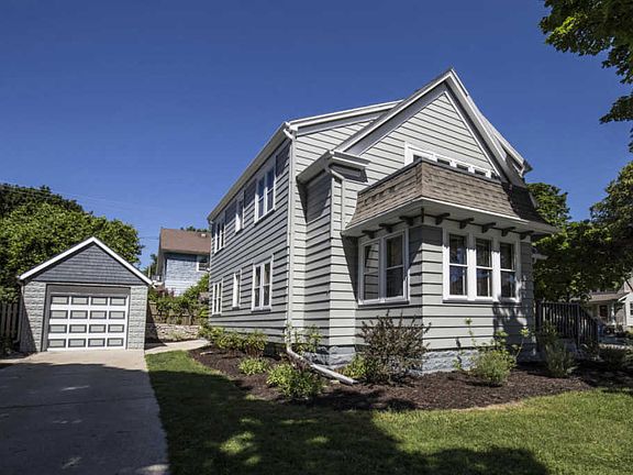 2nd image of 3203 S Illinois Ave #3203A
