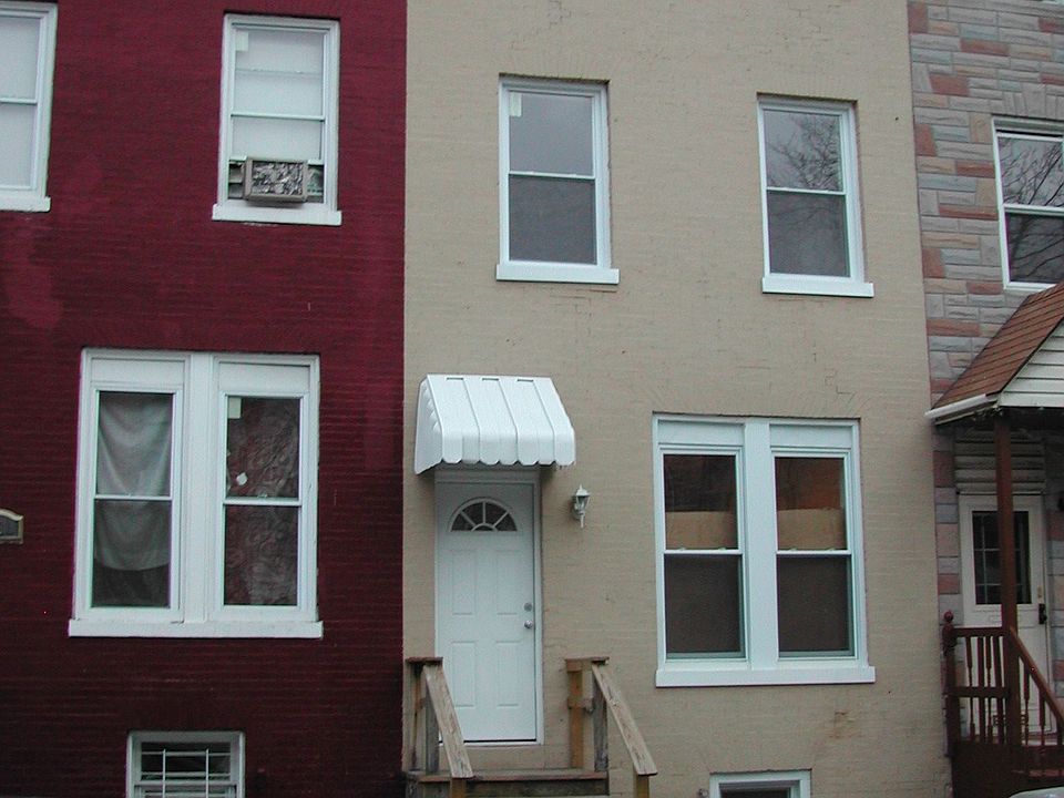 2nd image of 115 S Calhoun St