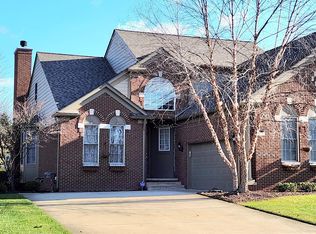 49285 Freestone Dr #26, Northville, MI 48168