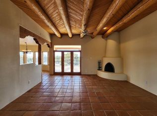 8 Lauro Rd, Santa Fe, NM 87508